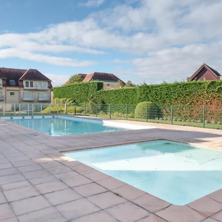 Bowie With Shared Pool By Interhome * De Haan