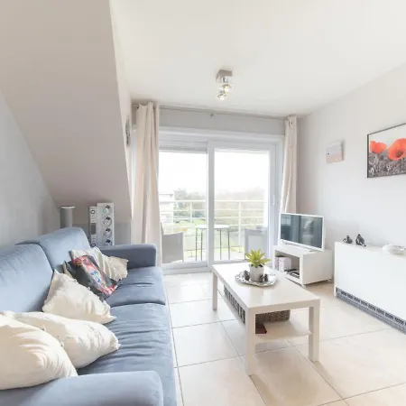 Apartamento Bowie With Shared Pool By Interhome